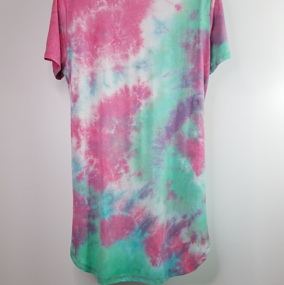 Green and pink tie-dye short sleeve top - Picture 10 of 11